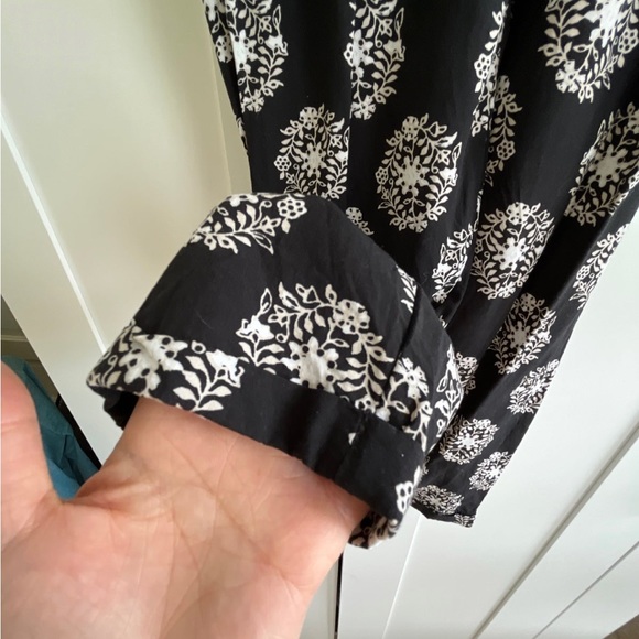 Old Navy Pants, XS - Picture 2 of 5